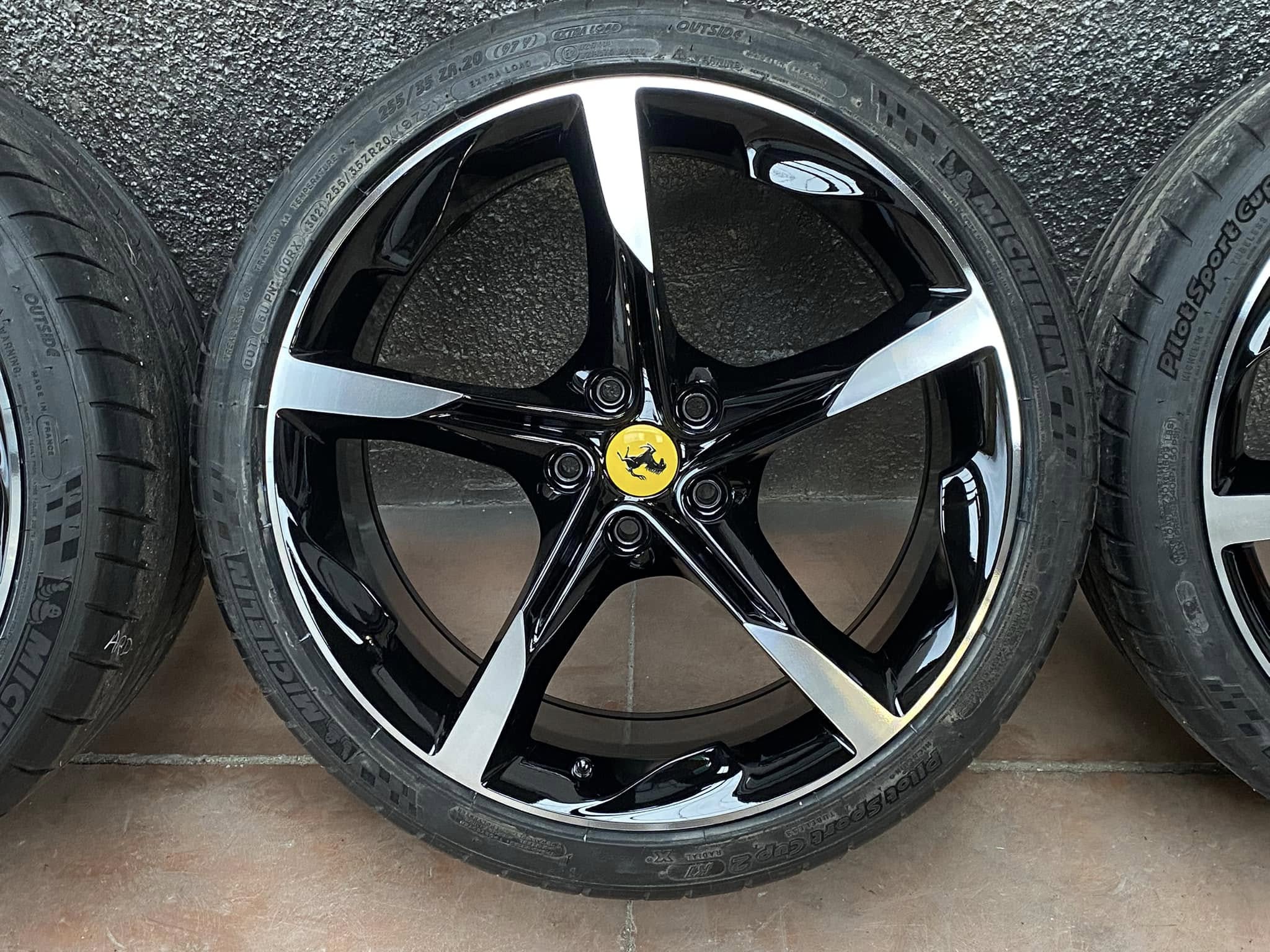 Réparation de jante alu sur voiture : exemple de jantes haut de gamme