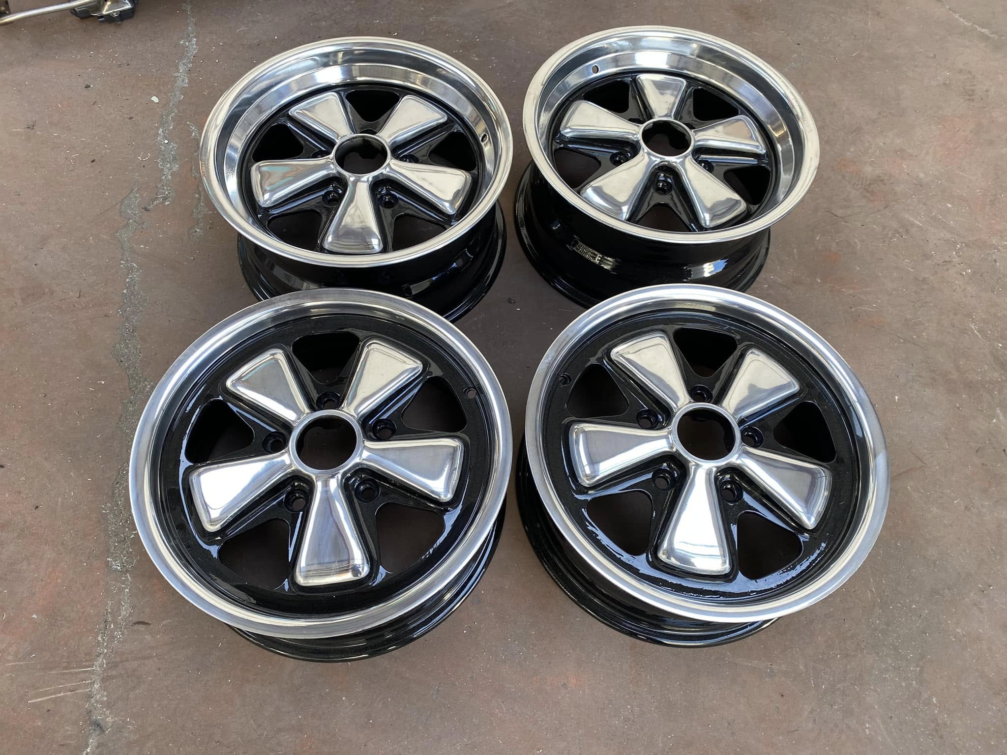 Jante après remise en état : finition peinture + vernis